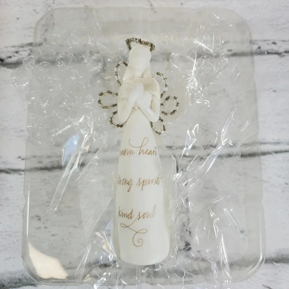 2007 Angel With Heart Hallmark Keepsake Collectors Ornament HM3 - Picture 4 of 11